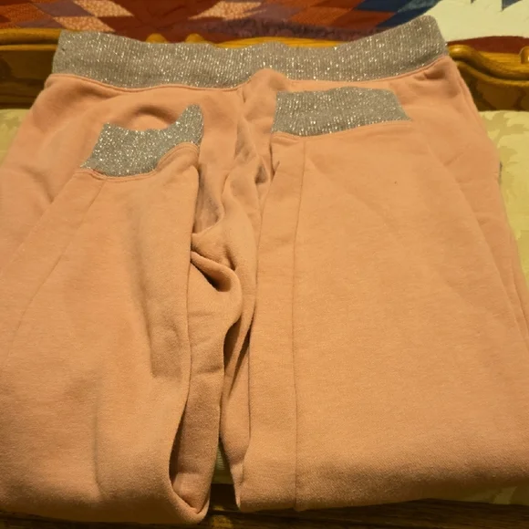 Champion Peach Hoodie And Sweat Pants with Glitter Accents - Picture 6 of 6